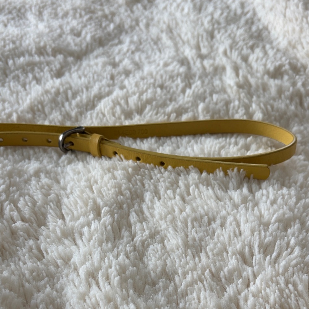 Vintage Eddie Bauer Yellow Leather Belt